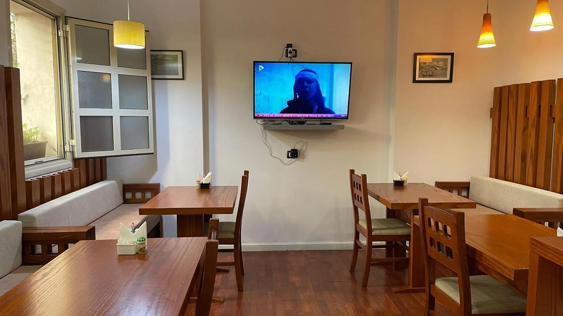 City 5 Hotel Tirana 3*,  Albania