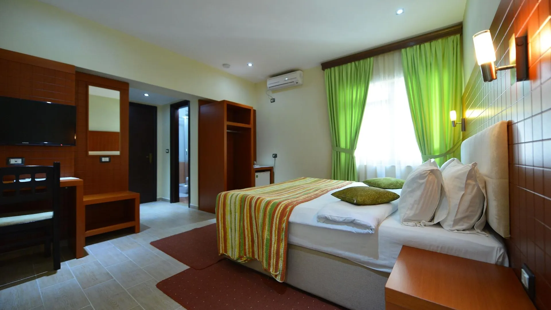 City 5 Hotel Tirana