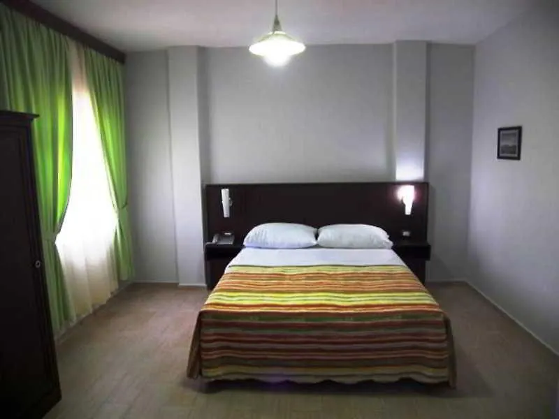 City 5 Hotel Tirana